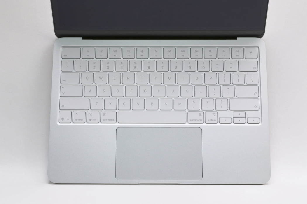 13" 2026, MacBook Neo, MHFA4LL/A, Apple A18 Pro, 8GB, 256GB, 5C, 100% Battery! — photo 3 of 12