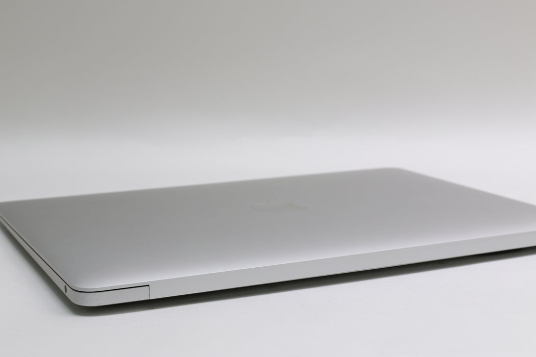 13" 2020, Macbook Air, BTO 3.20 GHz Apple M1, 16GB, 256GB SSD, 7C