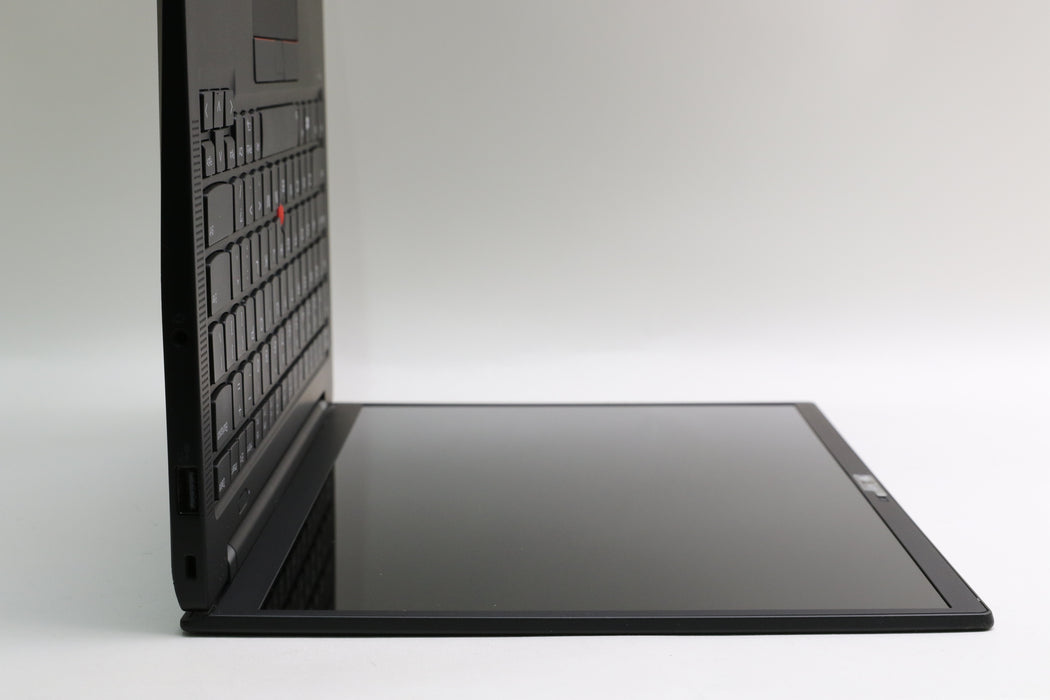 14" UHD+ Lenovo Thinkpad X1 Carbon Gen 9, i7-1185G7, 32GB, 512GB SSD