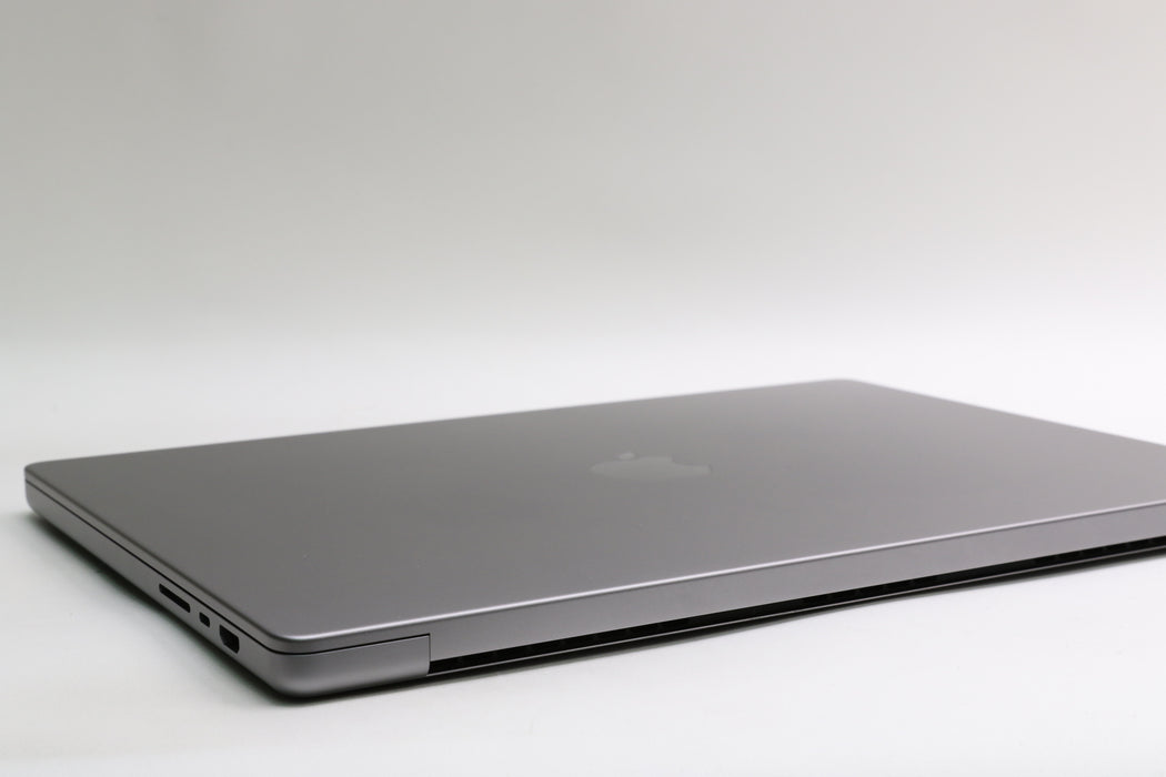 16" 2023, MacBook Pro, MNW83LL/A, Apple M2 Pro, 16GB, 512GB SSD, 19 Core GPU!