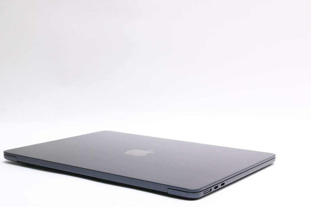 13" 2022, MacBook Air, MC7X4LL/A, Apple M2, 16GB, 256GB SSD, 8C, Only 8 Cycles! — photo 9 of 13