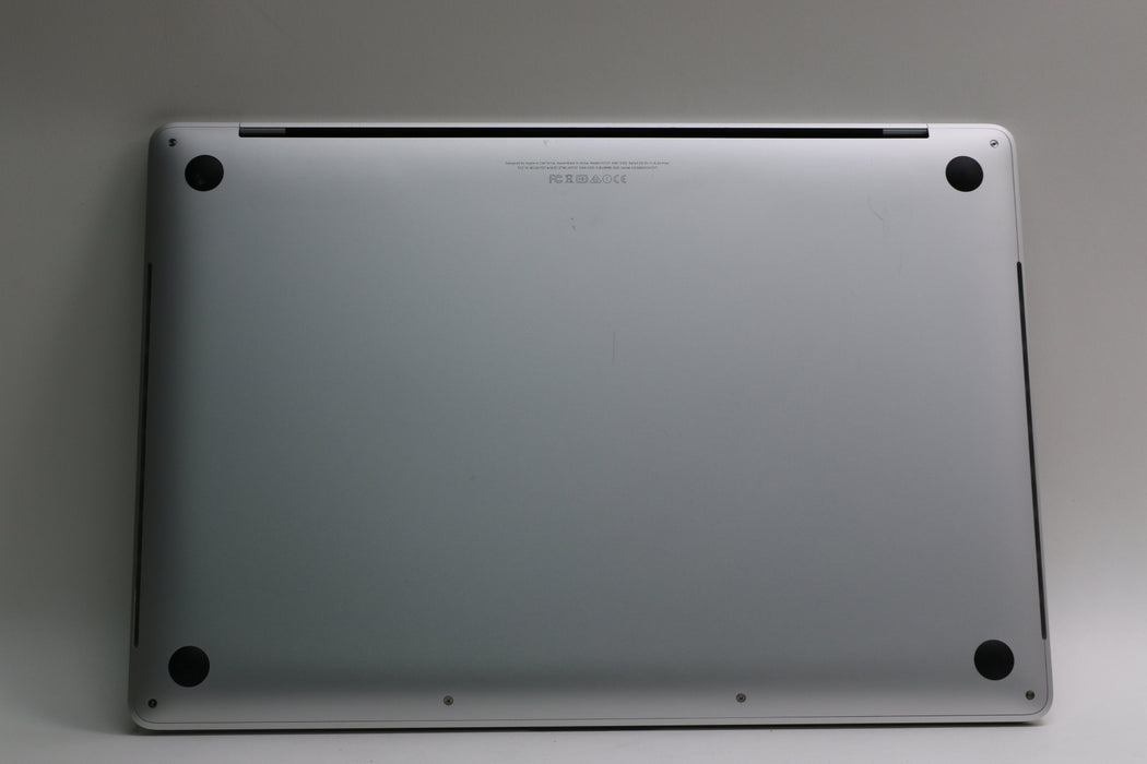 15" 2017, MacBook Pro, MPTU2LL/A, i7-7700HQ, 16GB, 256GB, Radeon Pro 555