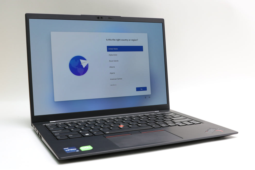 14" Lenovo ThinkPad X1 Carbon Gen 11, i7-1370P, 32GB, 512GB SSD