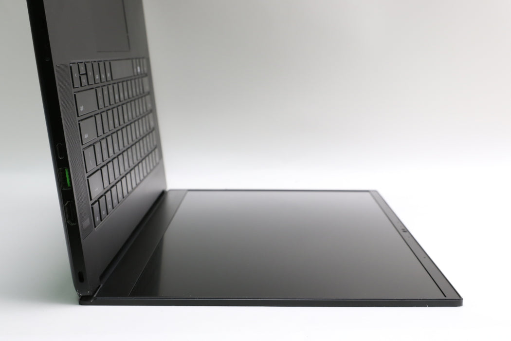 100%BATT 15" QHD Razer Blade 15, i7-11800H, 40GB, 1TB SSD, RTX 3070