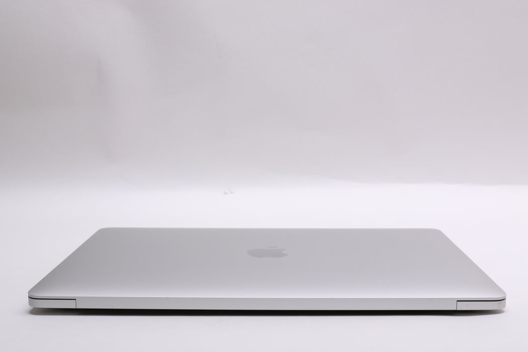 13" QHD+ 2022, MacBook Pro, MNEP3LL/A, Apple M2, 8GB, 256GB SSD,10C