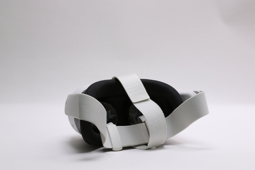 Meta Quest 3S 128GB VR Headset w/ Controllers