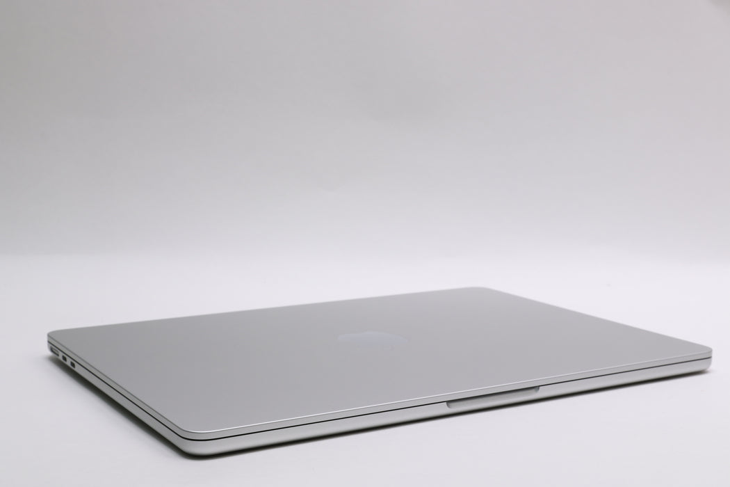 13" MacBook Air, MDH94LL/A, Apple M5, 24GB, 1TB SSD, 10C
