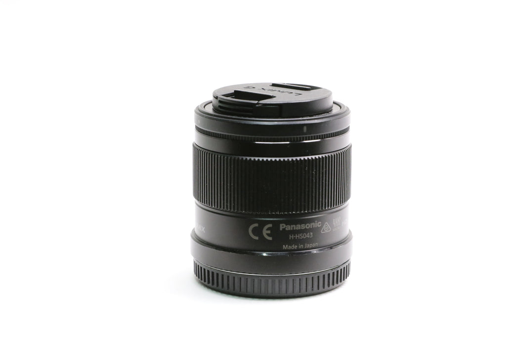 Panasonic Lumix G 42.5mm f/1.7 ASPH. Power O.I.S Lens w/ Caps!