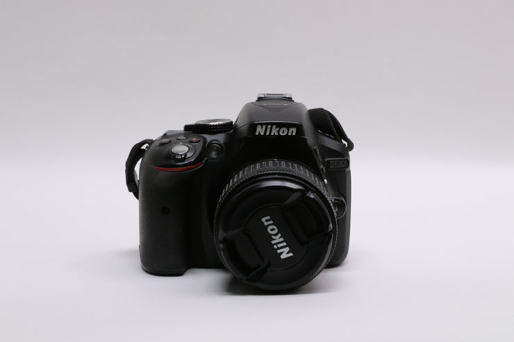 Read! Nikon D5300 DSLR Camera w/ 18-55mm f/3.5-5.6G VR Lens, 9.2K SC!