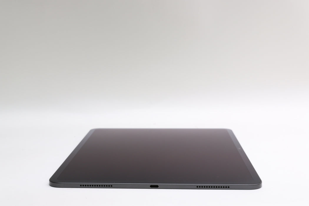 iPad Pro 13" M4, 2TB, Wi-Fi Only, Space Black, NWRH3LL/A + Keyboard