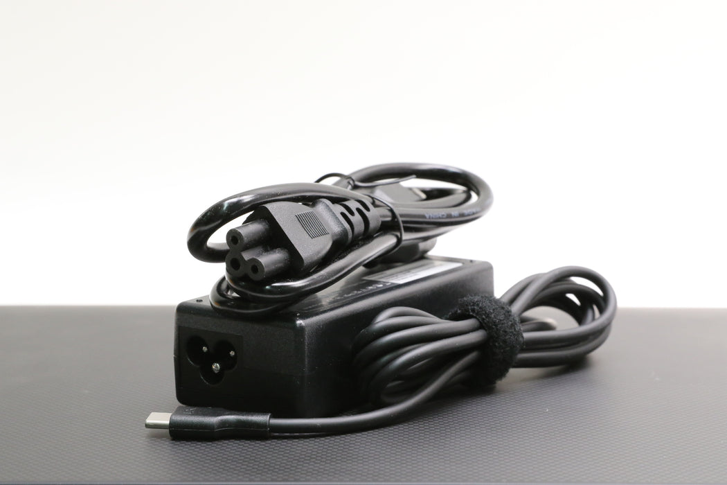 14" UHD+ Lenovo Thinkpad X1 Carbon Gen 10, i7-1270P, 32GB, 512GB SSD