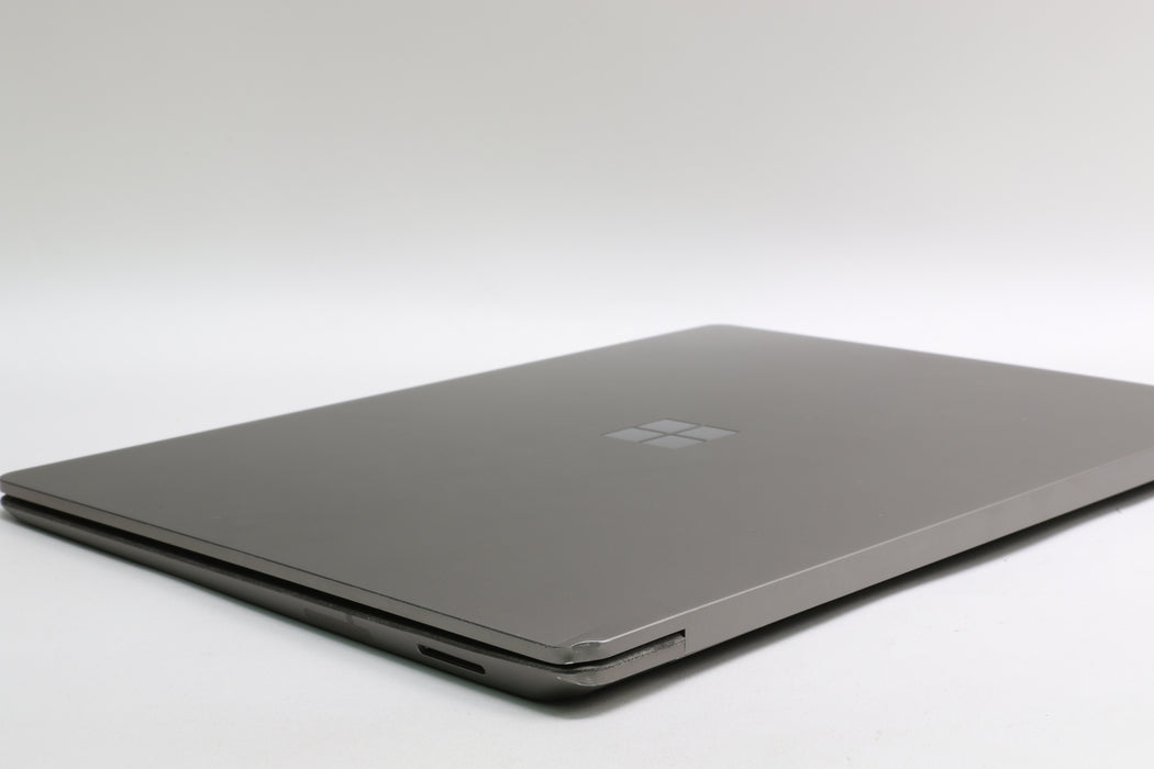 13.5" Microsoft Surface Laptop, i7-7660U, 16GB, 512GB SSD, Touchscreen
