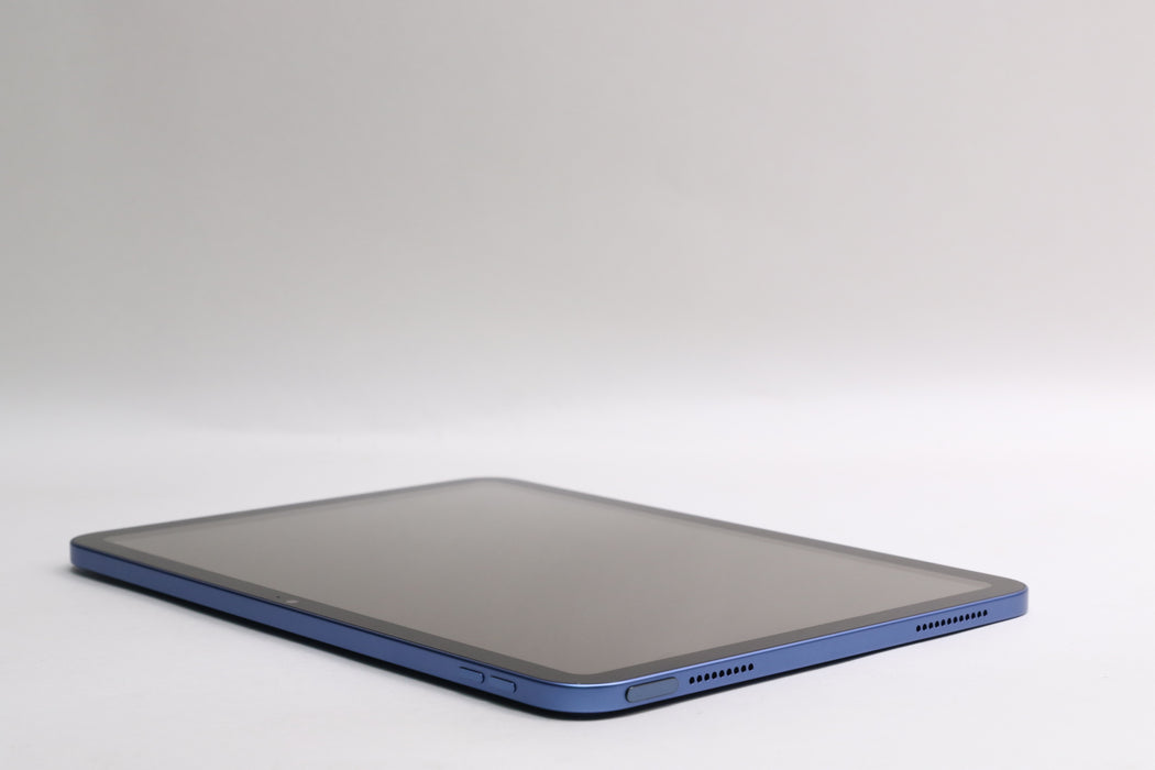 iPad A16, WiFi, 128GB, Wi-Fi Only, Blue, MD4A4LL/A w/ Folio KB and Pencil!