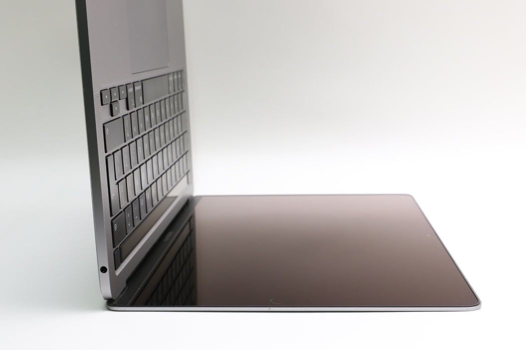 13" QHD+ 2022, MacBook Pro, MNEH3LL/A, Apple M2, 8GB, 256GB, Non-US KB Layout