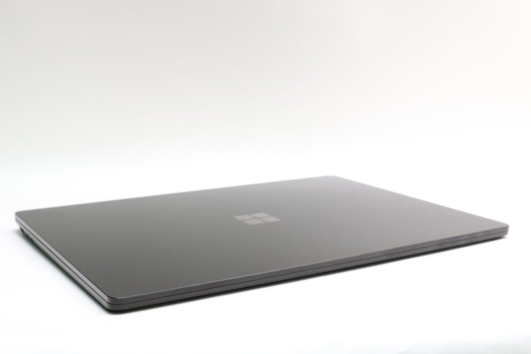 100%BATT 15" Microsoft Surface Laptop 5, i7-1265U, 32GB, 1TB SSD, Touchscreen