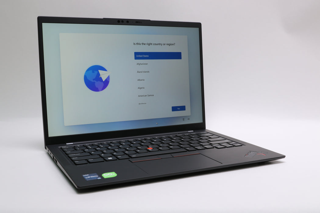 14" UHD+ Lenovo Thinkpad X1 Carbon Gen 10 21CBS0GA00, i7-1270P, 32GB, 1TB SSD
