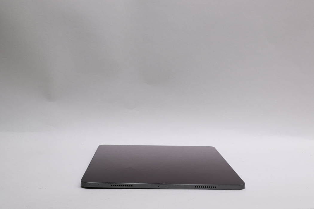 12.9" Apple iPad Pro M1, 5th Gen, 128GB, Wi-Fi Only, Space Gray, MHNF3LL/A — photo 5 of 13