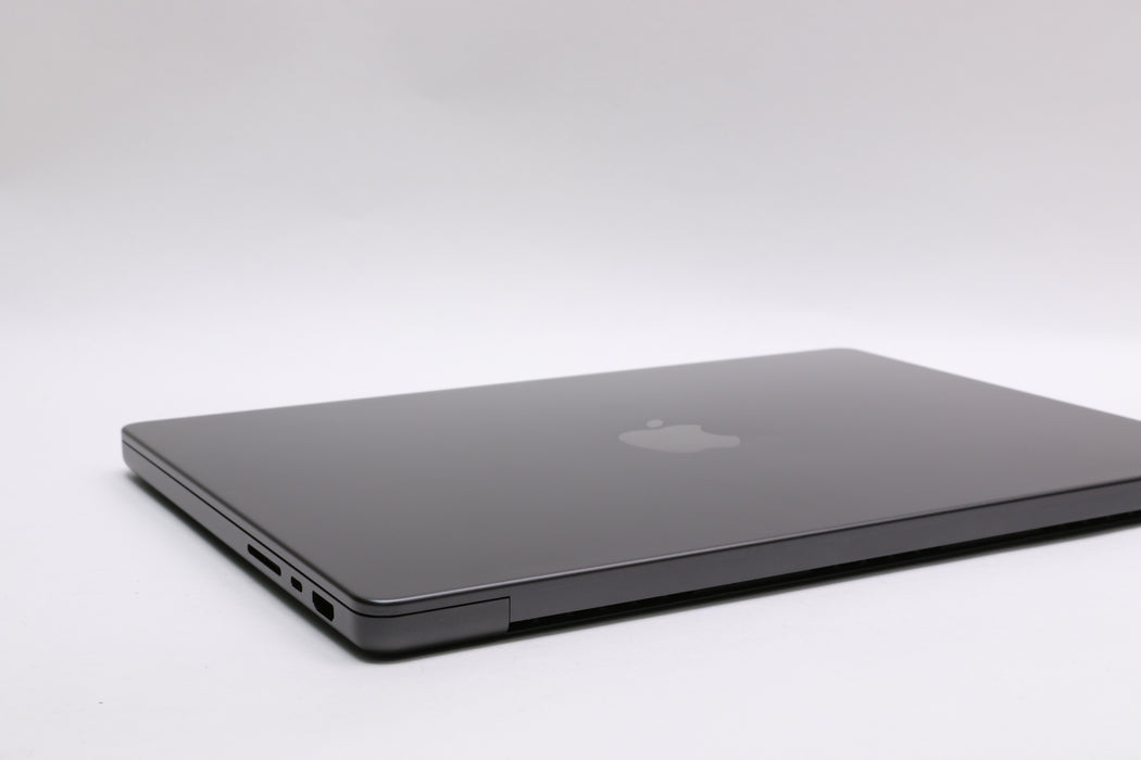 14" 2024, MacBook Pro, MX2J3LL/A, Apple M4 Pro, 24GB, 1TB SSD, 20C — photo 7 of 13