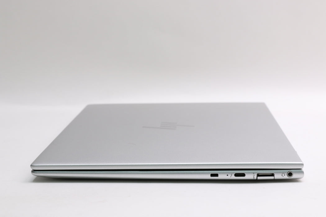 13" HP Dragonfly G4 Notebook, i7-1365U, 32GB, 1TB SSD Touchscreen