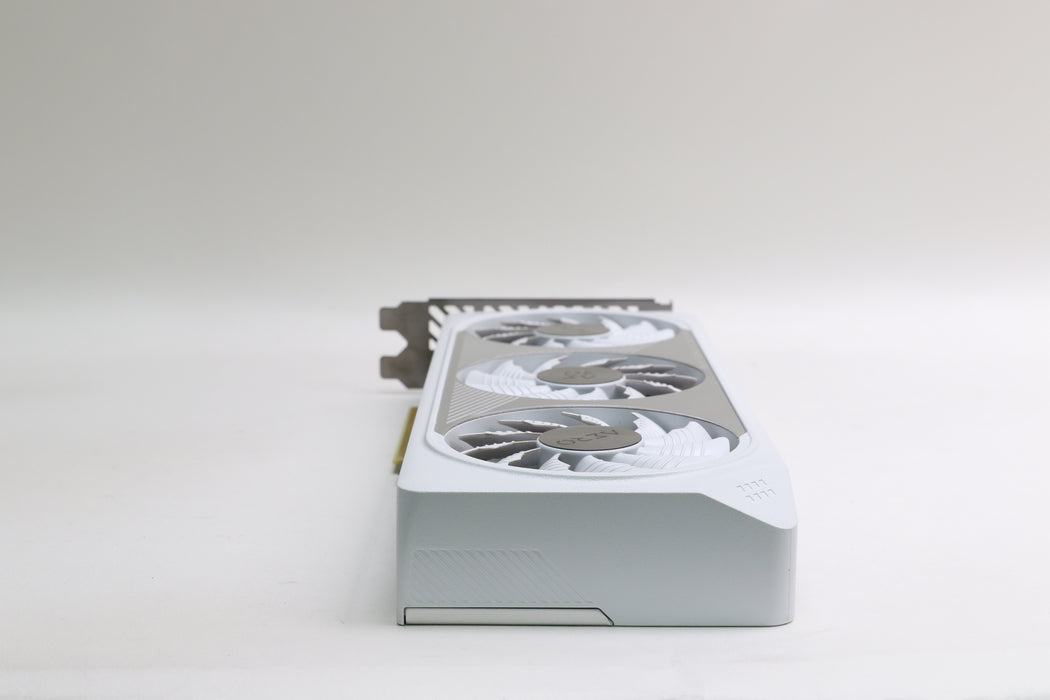 Gigabyte GeForce RTX 4060 AERO OC 8GB Graphics Card