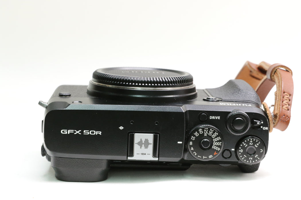 Fujifilm GFX 50R Camera w/ Accessories, Very Low Shutter Count of 3,865!