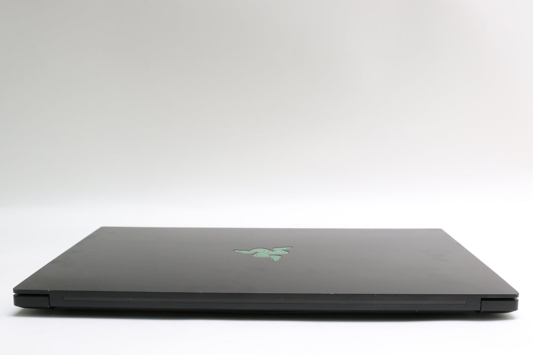 100%BATT 15" QHD Razer Blade 15, i7-11800H, 40GB, 1TB SSD, RTX 3070
