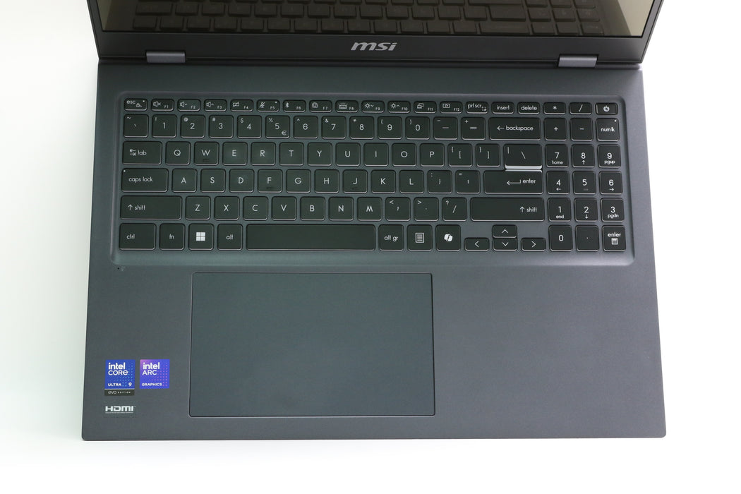 100%BATT 16" UHD+ MSI, Ultra 9 288V, 32GB, 2TB SSD