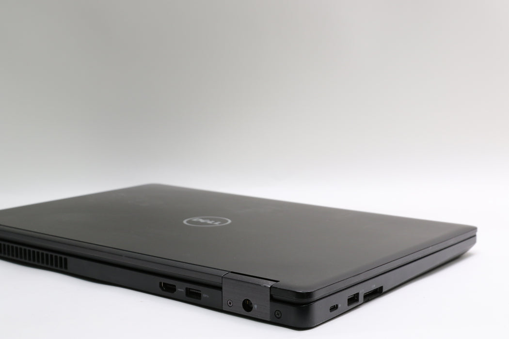 15.6" Dell, Precision 3520, i7-7700HQ 2.80GHz, 16GB, 256GB SSD, Quadro M620