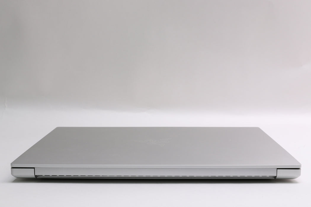 14" Razer Blade 14, AMD Ryzen 9 7940HS, 32GB, 1TB SSD, RTX 4070 Laptop GPU