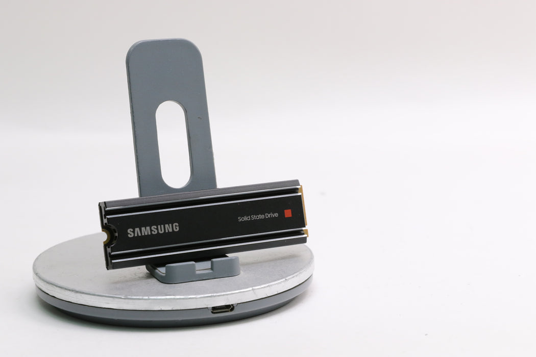 100% Health! Samsung 980 Pro 2TB NVME SSD with Heatsink (MZ-V8P2T0)
