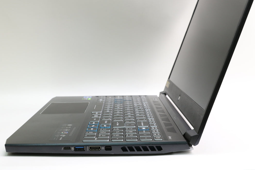15" Acer Predator Helios 300, i7-11800H, 16GB, 1TB HDD & 512GB SSD, RTX 3070
