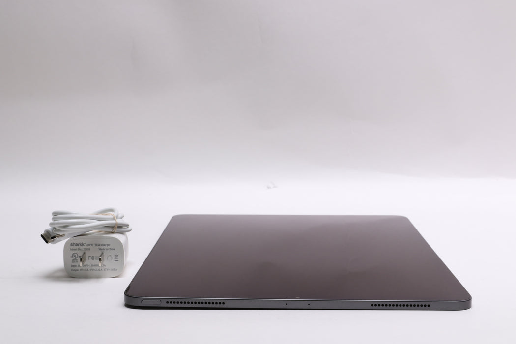 12.9" Apple iPad Pro 4th Gen, 512GB, Wi-Fi Only, Space Gray, MXAV2ZP/A — photo 13 of 13