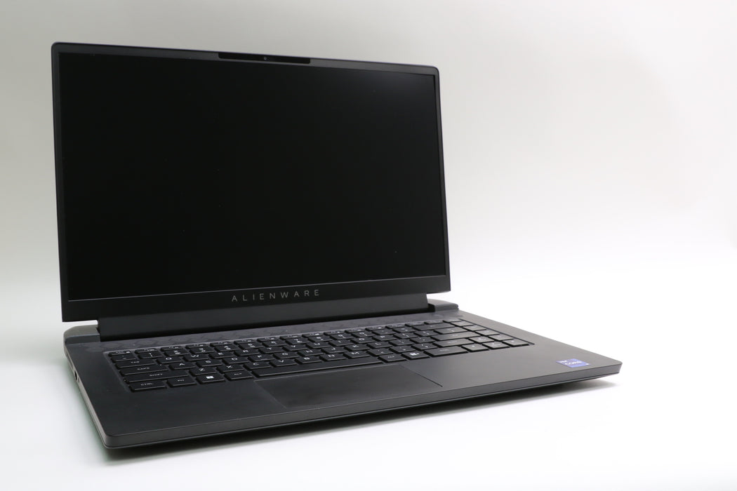 15" Alienware M15 R7, i9-12900H, 32GB, 1TB SSD, RTX 3070 Ti, 100% Battery!