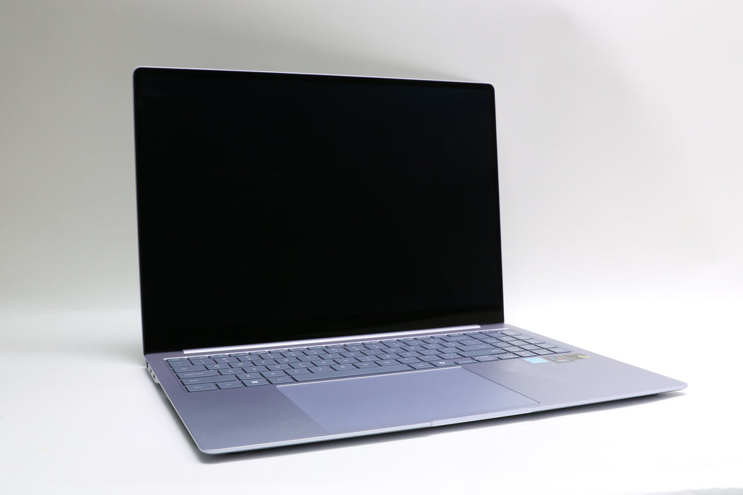 16" Samsung, Galaxy Book4 Edge, Snapdragon X Elite, 16GB, 512GB, AMOLED, Touch!