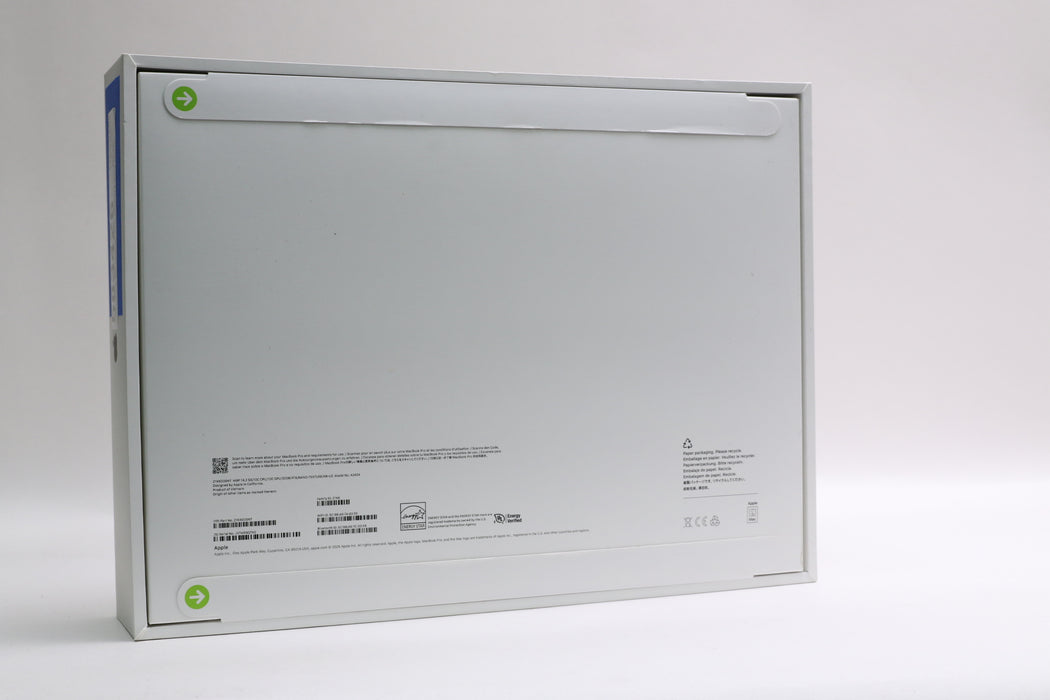 Brand New! 14.2" 2025, MacBook Pro, BTO, Apple M5, Space Black, 32GB, 4TB SSD, Nano-Texture