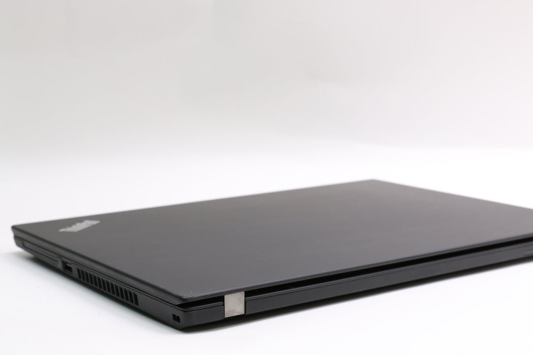 14" Lenovo ThinkPad P14s Gen 2i 20VX00FVUS, i7-1165G7, 16GB, 512GB SSD
