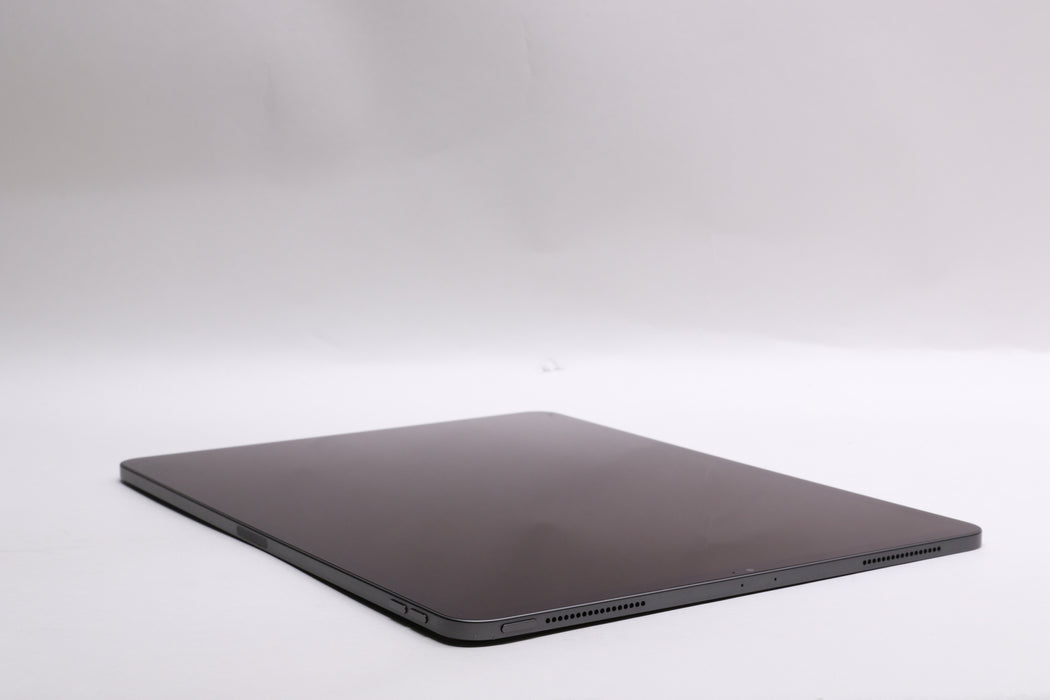 12.9" Apple iPad Pro 4th Gen, 512GB, Wi-Fi Only, Space Gray, MXAV2ZP/A — photo 12 of 13