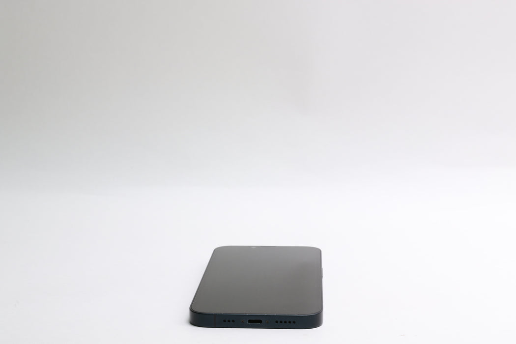 Apple iPhone 14, 128GB, Unlocked, Midnight, MPUA3LL/A — photo 9 of 13