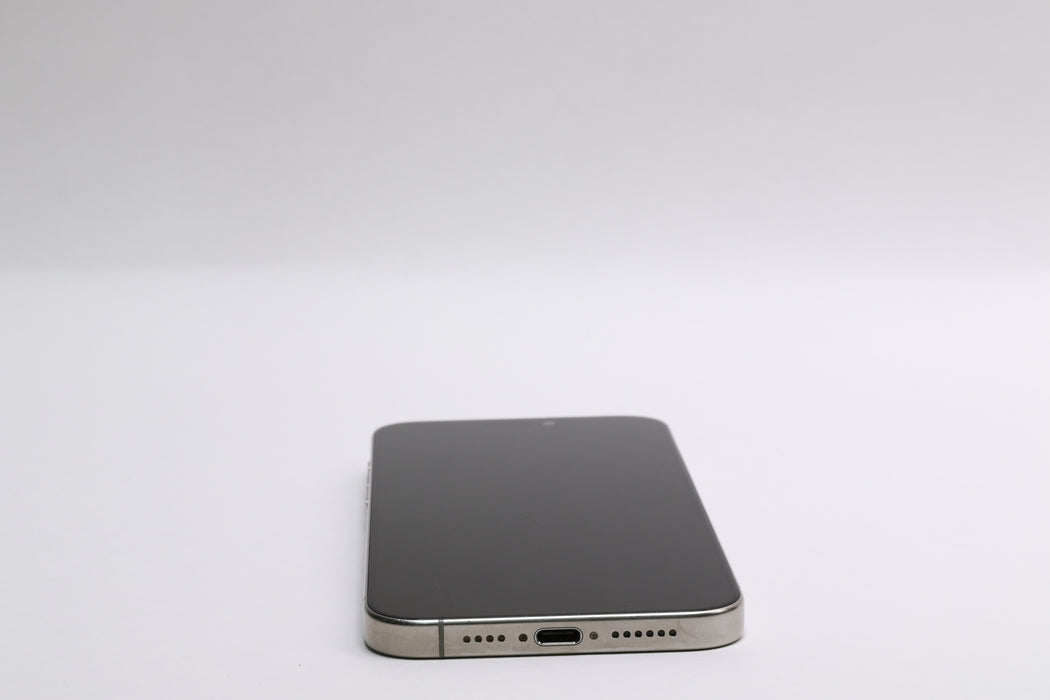 Apple iPhone 15 Pro Max, 256GB, Unlocked, Natural Titanium, MU683LL/A