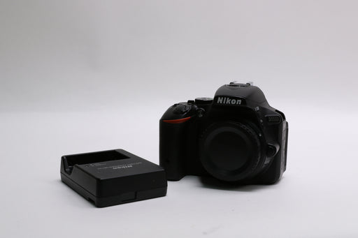 Nikon D5500 24.2MP Digital SLR Camera