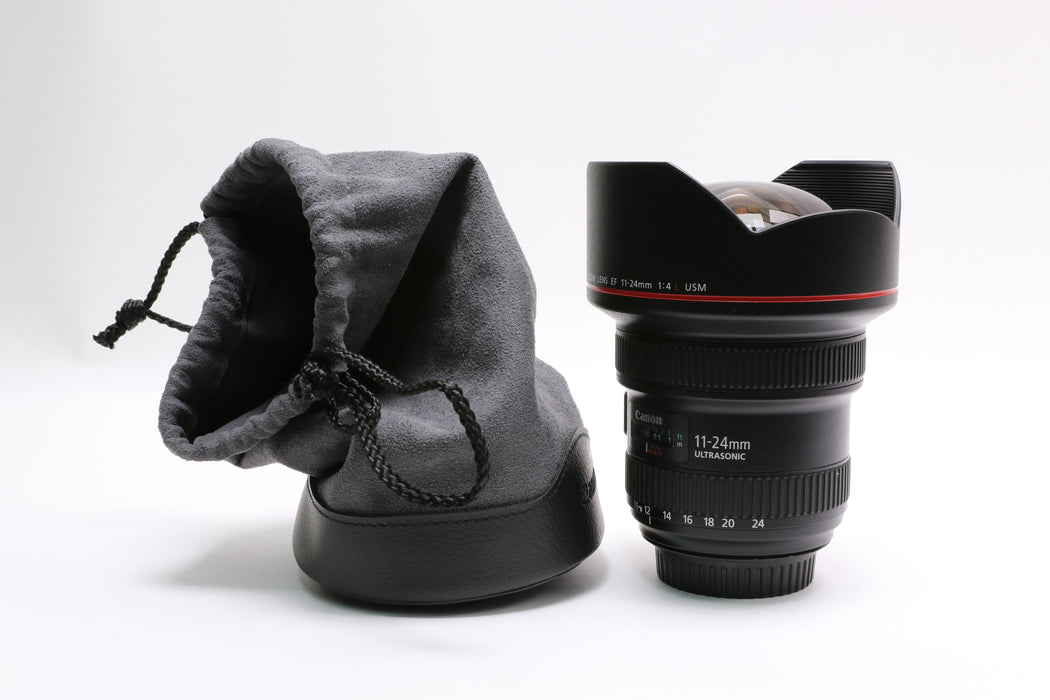 Canon EF 11-24mm f/4L USM Lens w/ Hood, Case, Caps!