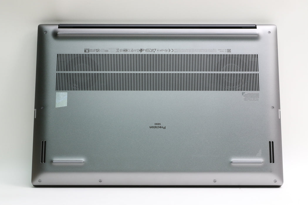 16" UHD+ Dell Precision 5690, Ultra 7 155H, 32GB, 512GB, RTX 2000, 100% Battery!