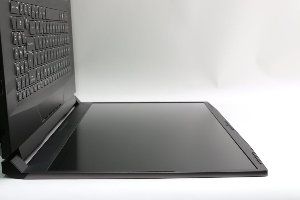 17.3" MSI Crosshair 17 A11udk, i7-11800H, 16GB, 512GB SSD, RTX 3050 Ti