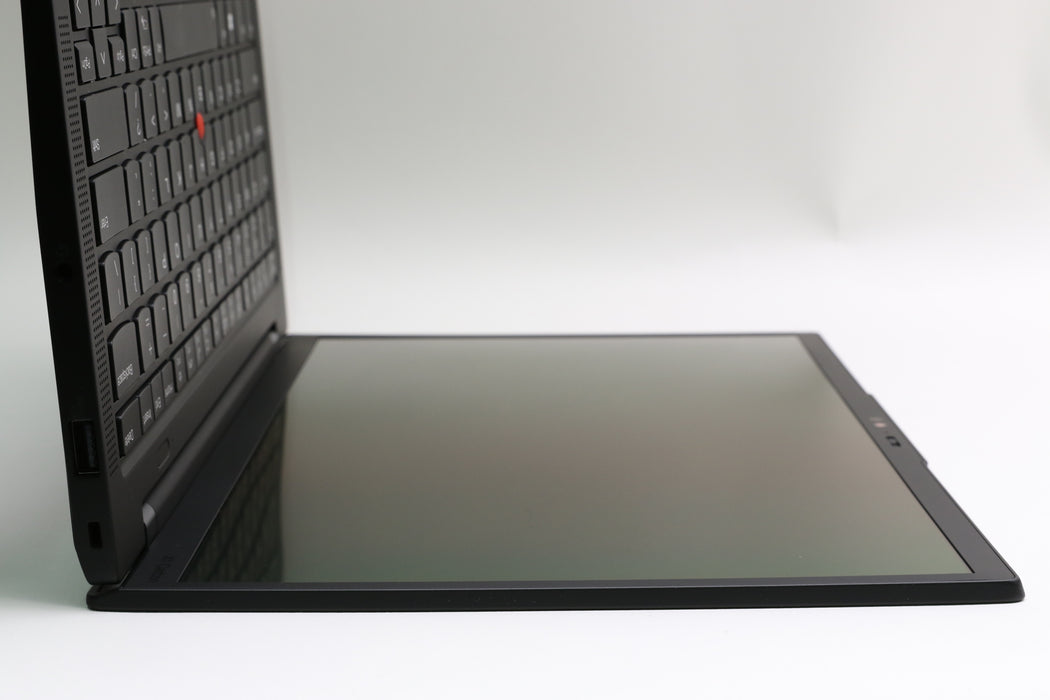 14" Lenovo ThinkPad X1 Carbon Gen 11, i7-1370P, 32GB, 512GB SSD