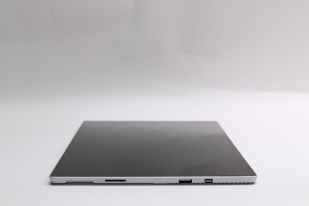 13" Microsoft Surface Pro 4, i5-6300U, 8GB, 256GB SSD, Touchscreen