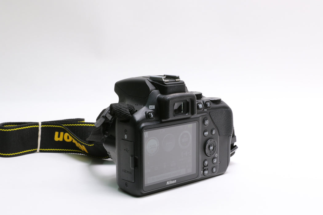 Nikon D3500 Camera w/ 18-55mm f/3.5-5.6G, 70-300mm f/4.5-6.3G Lenses, 1.5k SC! — photo 6 of 18