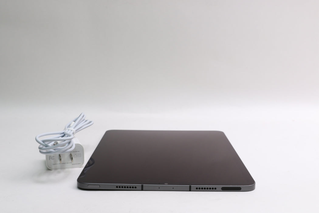 11" iPad Pro M1, 3rd Gen, 256GB, Unlocked, Space Gray, MHMV3LL/A