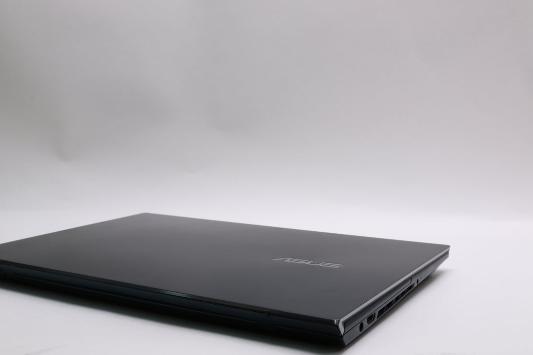 15" ASUS ZenBook Pro Duo UX582ZM, i9-12900H, 32GB, 1TB SSD, RTX 3060 — photo 9 of 13