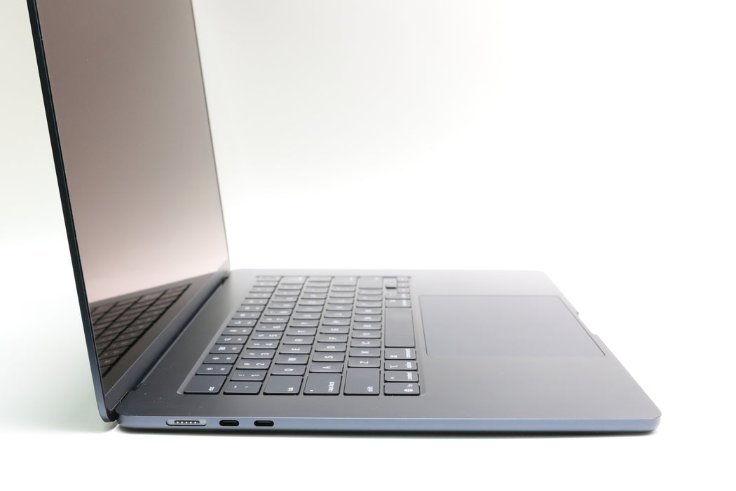 100%BATT 15" 2025, MacBook Air, MW1L3LL/A, 4.4 GHz Apple M4, 16GB, 256GB SSD, 10C