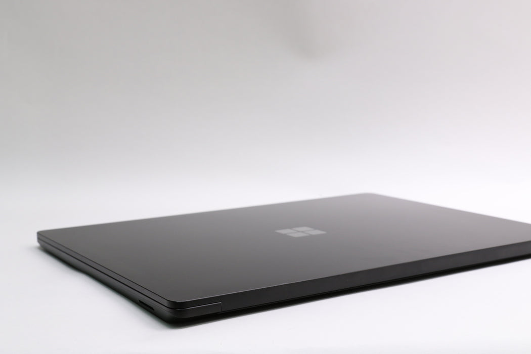 15" Microsoft Surface Laptop 5, i7-1265U, 32GB, 1TB SSD, Touchscreen